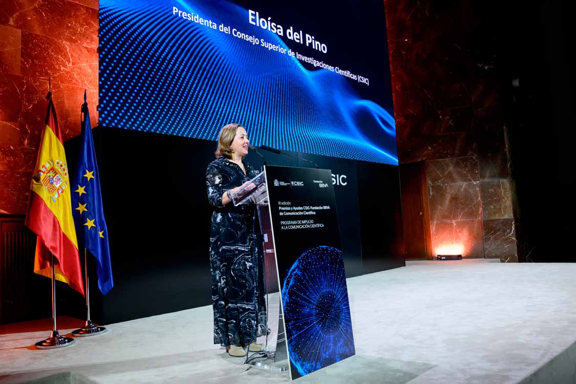 Eloísa del Pino en la ceremonia de los III Premios y Ayudas CSIC-Fundación BBVA de Comunicación Científica